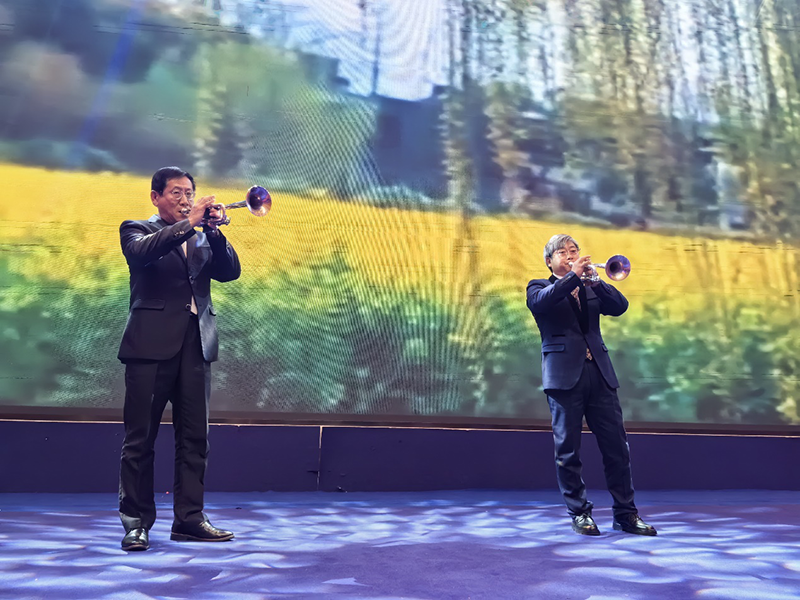 “同心同行，標新致遠”新春年會順利召開